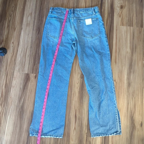 NWT Vigoss Straight Leg Light Wash Jeans, US 31 - Picture 5 of 5